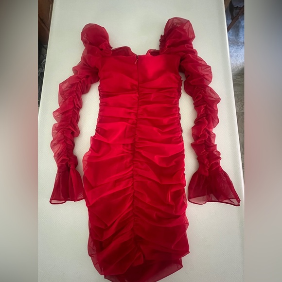 SOLD OUT Oh Polly - TRUE FOR YOU
Ruched Mesh Cut Out Mini Dress in Red UK 8 US 4 - Picture 3 of 6